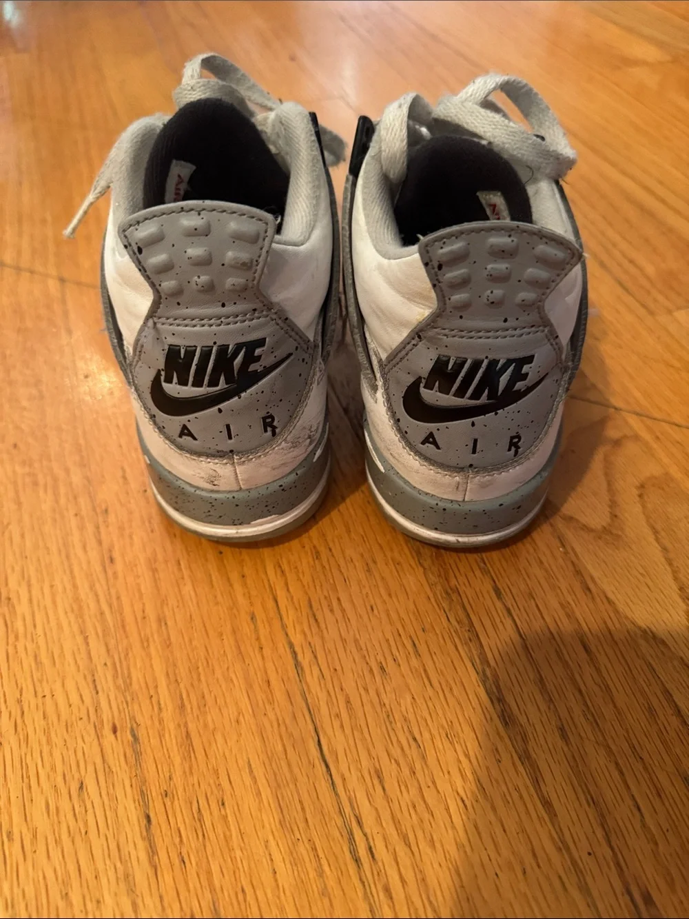Nike Air Jordan Retro 4 White Cement Grade School